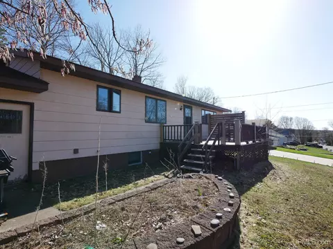 301 W Baraga, Houghton, MI 49931