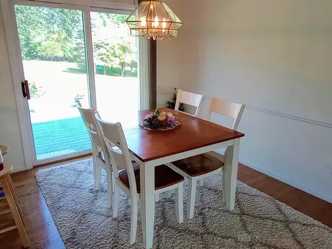 Dining - 1612 Hampton, Gladwin, MI 48624 photo 1 of 1