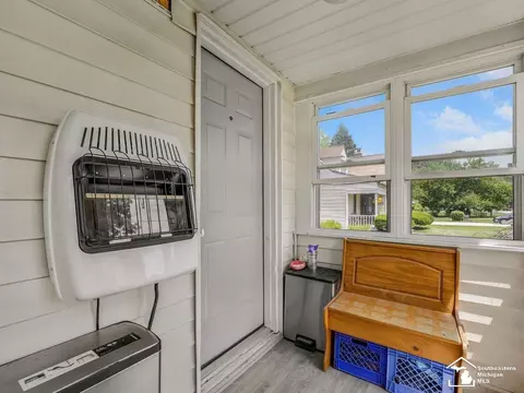 Exterior - 1934 W Smith, Temperance, MI 48182 photo 2 of 21