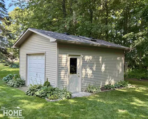 2318 Flagstone, Flushing, MI 48433 photo 42
