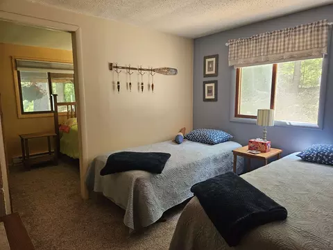 928 Hammond, Harrison, MI 48625 photo 18