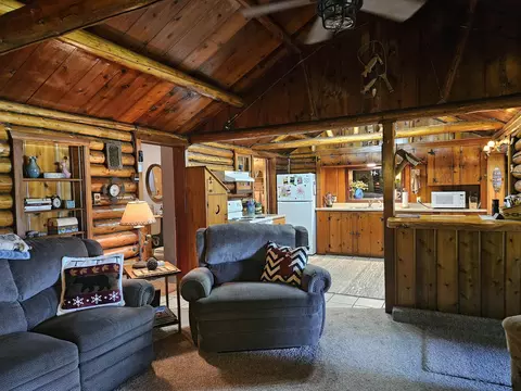 928 Hammond, Harrison, MI 48625 photo 6