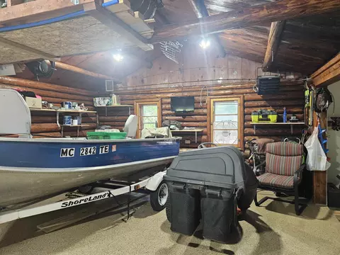 928 Hammond, Harrison, MI 48625 photo 35