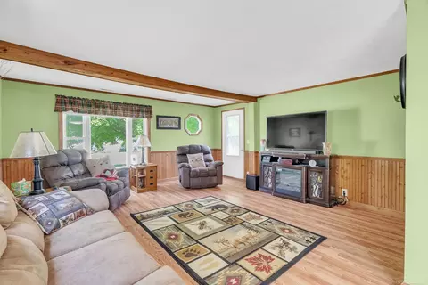 Living - 4042 State, Carsonville, MI 48419 photo 3 of 3