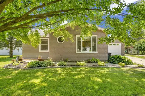 Exterior - 4042 State, Carsonville, MI 48419 photo 2 of 11