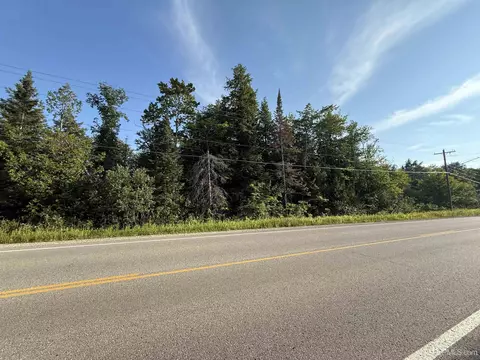 tbd H58, Munising, MI 49862