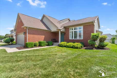 8824 Railwood, Newport, MI 48166