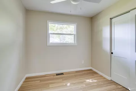 7100 Maplewood, Temperance, MI 48182 photo 31