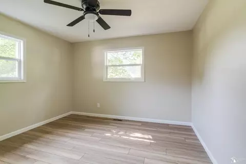 7100 Maplewood, Temperance, MI 48182 photo 29