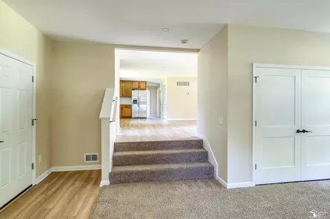 7100 Maplewood, Temperance, MI 48182 photo 23