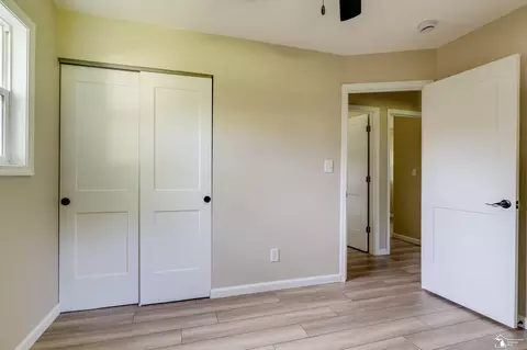 7100 Maplewood, Temperance, MI 48182 photo 28