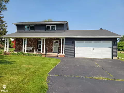 6375 S Byron, Durand, MI 48429