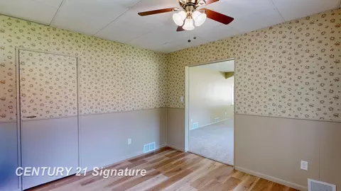 460 Oak, Mount Morris, MI 48458 photo 16