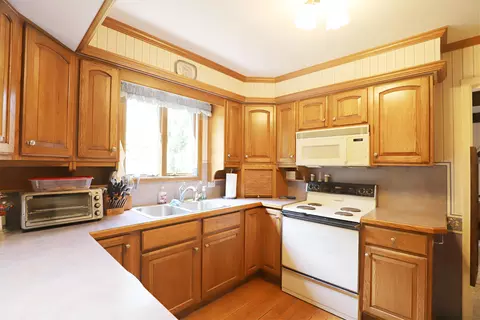 4061 Sheraton, Flint, MI 48532 photo 12