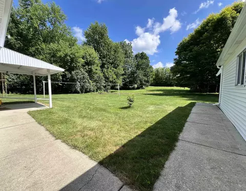 11402 E Potter, Davison, MI 48423 photo 25