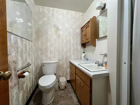 11402 E Potter, Davison, MI 48423 photo 13