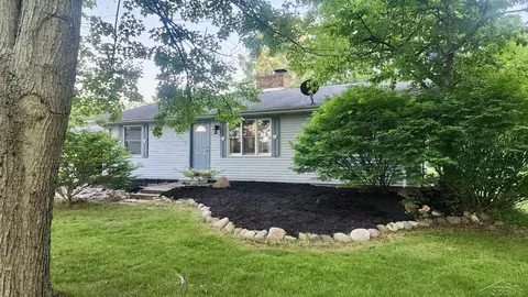 1613 W Linwood, Linwood, MI 48634