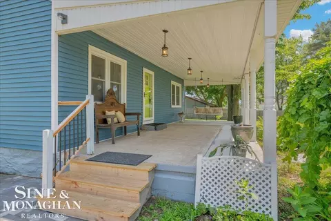 7446 Lapeer, Clyde, MI 48049 photo 3