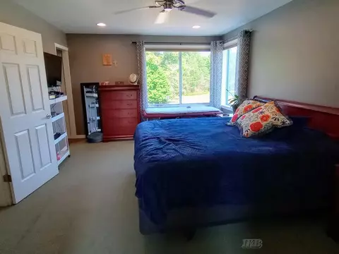 Bedroom - 8226 Red Pne, Harrison, MI 48625 photo 3 of 7