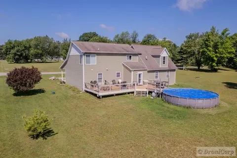 Exterior - 8226 Red Pne, Harrison, MI 48625 photo 14 of 15
