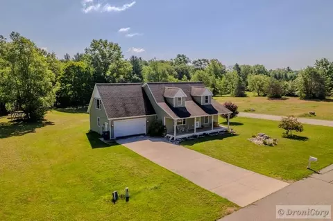 View/Area - 8226 Red Pne, Harrison, MI 48625 photo 3 of 15