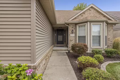 46588 Palomino, Macomb, MI 48044