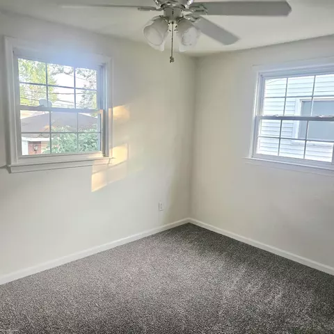 Bedroom - 17814 Rainbow, Fraser, MI 48026 photo 3 of 6