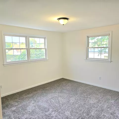 Bedroom - 17814 Rainbow, Fraser, MI 48026 photo 5 of 6