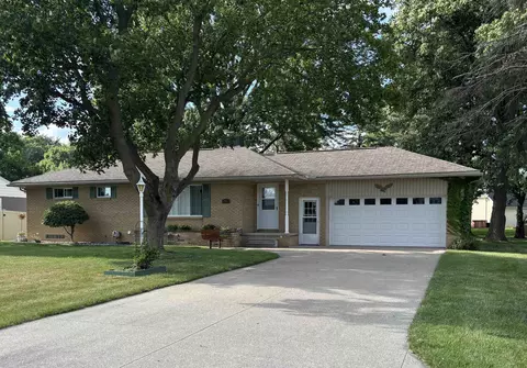 2193 Midland, Bay City, MI 48706
