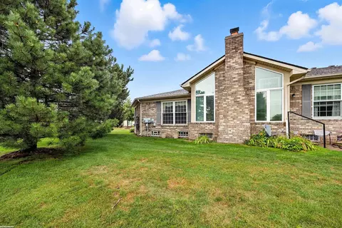 50277 Pepper Tree, Macomb, MI 48044 photo 31