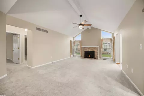 50277 Pepper Tree, Macomb, MI 48044 photo 2