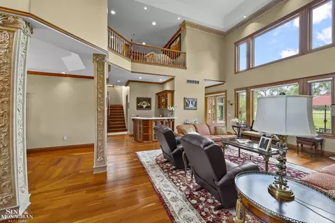 Living - 404 Linkside, Saint Clair, MI 48079 photo 6 of 8