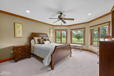 Bedroom - 404 Linkside, Saint Clair, MI 48079 photo 4 of 8