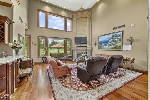 Living - 404 Linkside, Saint Clair, MI 48079 photo 2 of 8