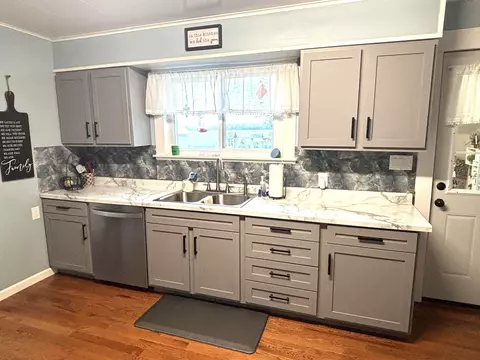 Kitchen - 9260 Busch, Birch Run, MI 48415 photo 1 of 5