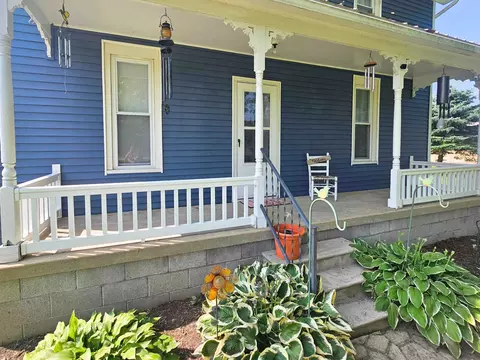 Exterior - 9260 Busch, Birch Run, MI 48415 photo 3 of 9