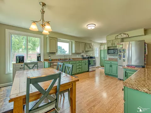 2461 Maple, Ida, MI 48140 photo 6