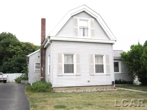 111 N 115 N Market St, Hudson, MI 49247