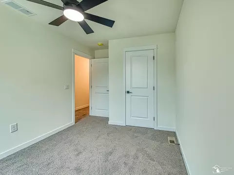 Bedroom - 15604 Pine, Monroe, MI 48161 photo 6 of 10