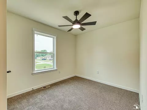 Bedroom - 15604 Pine, Monroe, MI 48161 photo 1 of 10