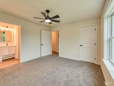 Bedroom - 15604 Pine, Monroe, MI 48161 photo 8 of 10