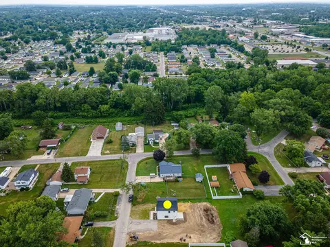 View/Area - 15604 Pine, Monroe, MI 48161 photo 2 of 7
