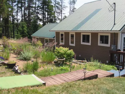 Exterior - 2597 Co Rd Ggt, Ishpeming, MI 49849 photo 15 of 27