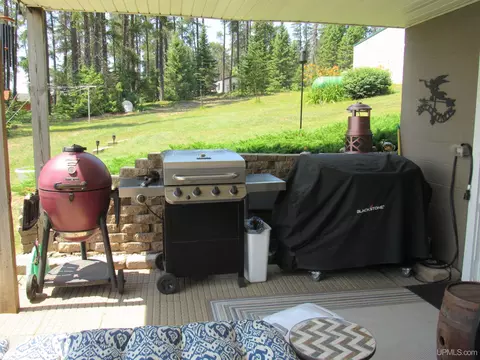 Exterior - 2597 Co Rd Ggt, Ishpeming, MI 49849 photo 16 of 27