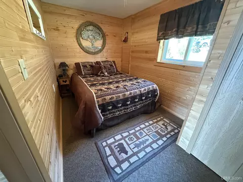 Bedroom - 2597 Co Rd Ggt, Ishpeming, MI 49849 photo 5 of 5