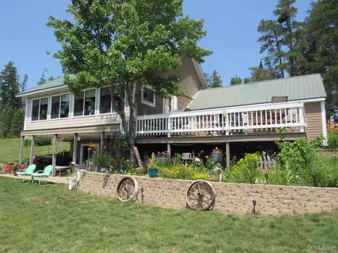 Exterior - 2597 Co Rd Ggt, Ishpeming, MI 49849 photo 2 of 27