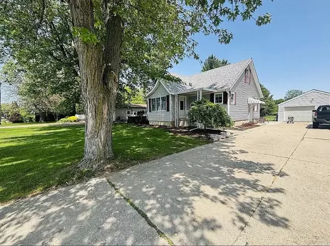2381 S Garfield, Auburn, MI 48611