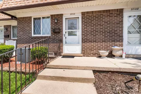 37110 S Aragona #52, Clinton Township, MI 48036