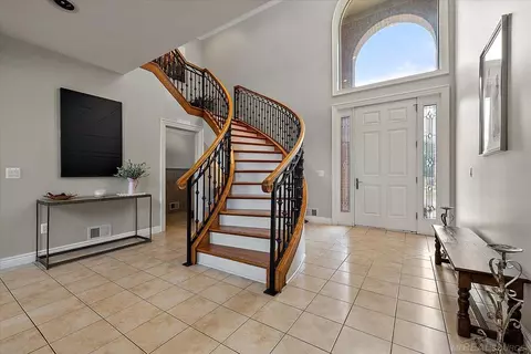Entry Way - 15975 E 14 Mile, Fraser, MI 48026 photo 1 of 5