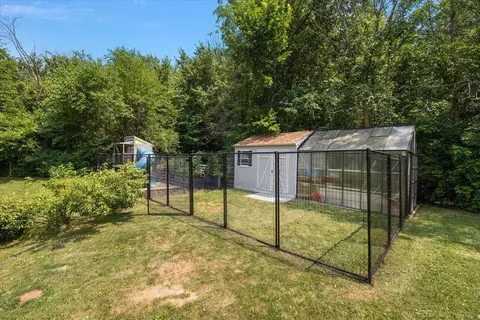 Exterior - 15975 E 14 Mile, Fraser, MI 48026 photo 10 of 10